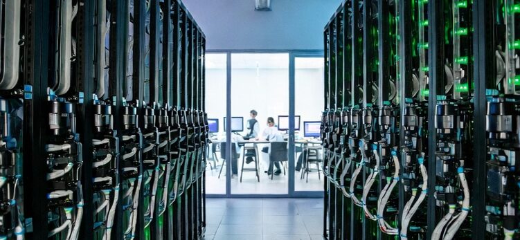 データセンター関連銘柄とは?AI時代に市場が拡大する理由と投資テーマの全体像